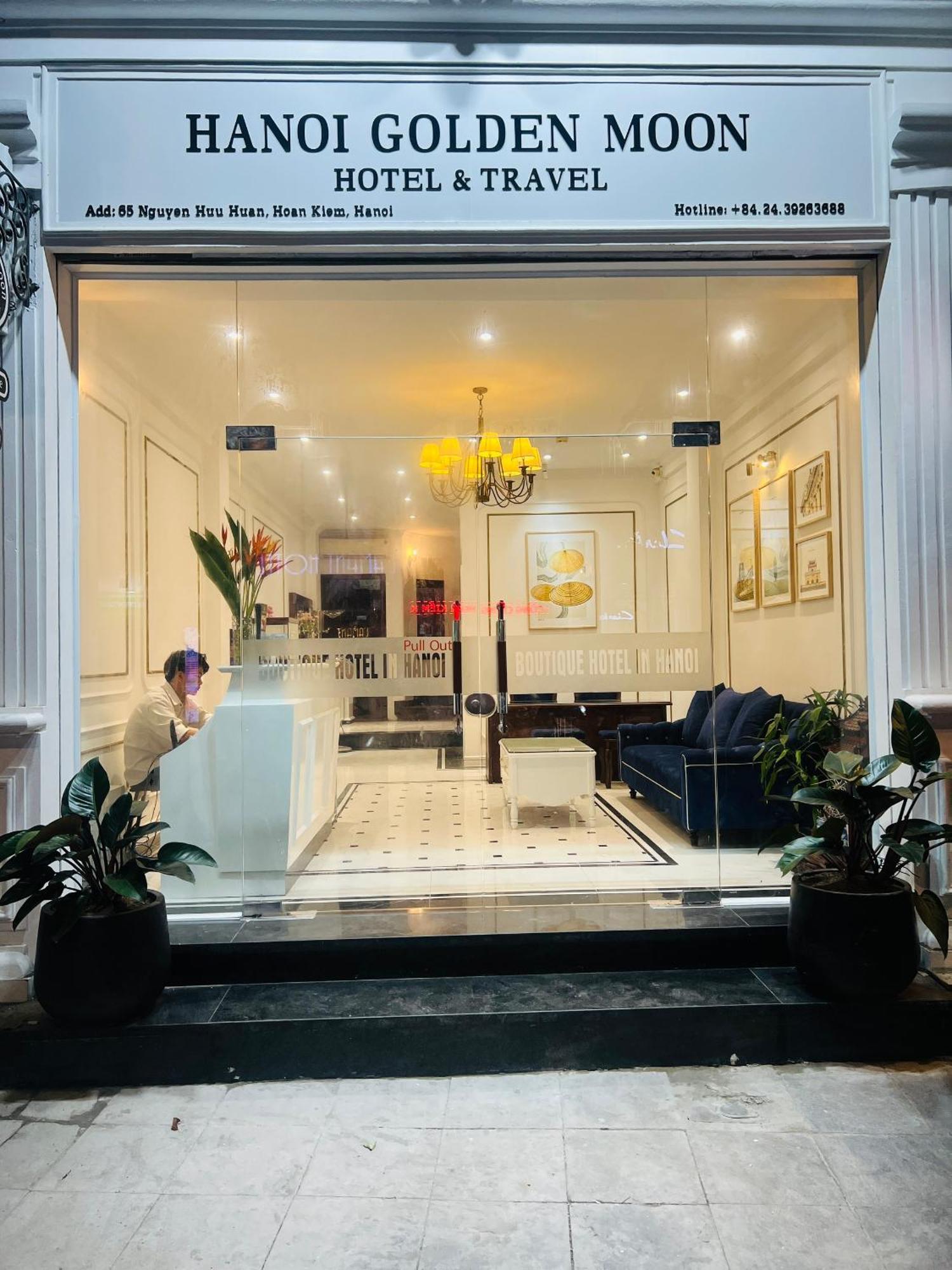Hotel Golden Moon & Travel 3*